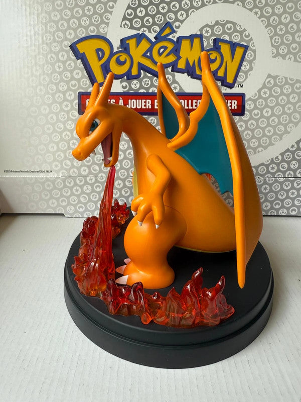 Figurine Dracaufeu coffret super premium