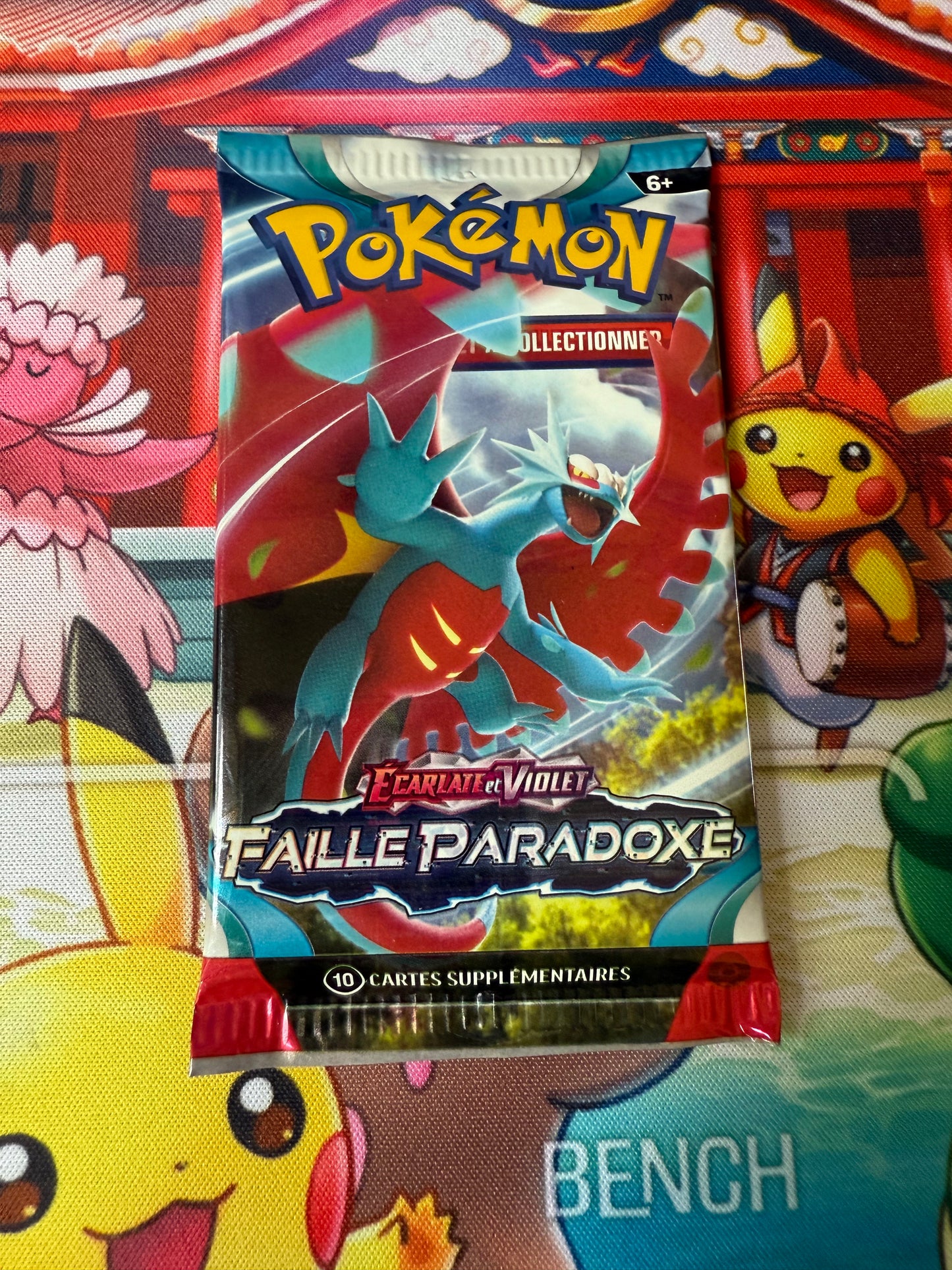 Booster scellé Faille Paradoxe Illustration Rugit-Lune